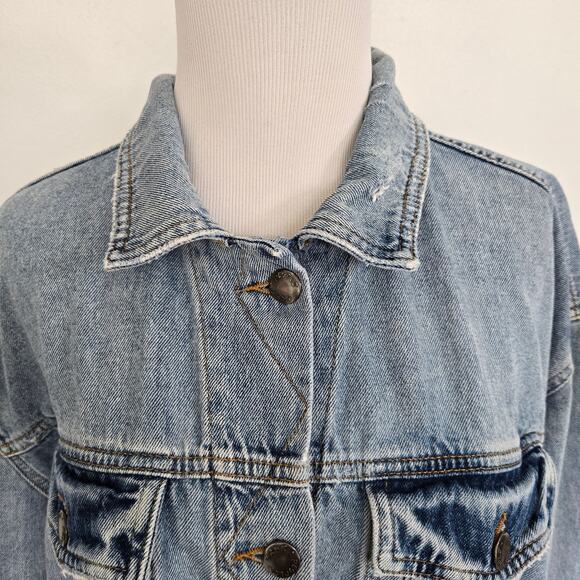 Free People Grunge Distressed Cropped Denim Trucker Jacket Raw Hem Women Largeg - Picture 4 of 13